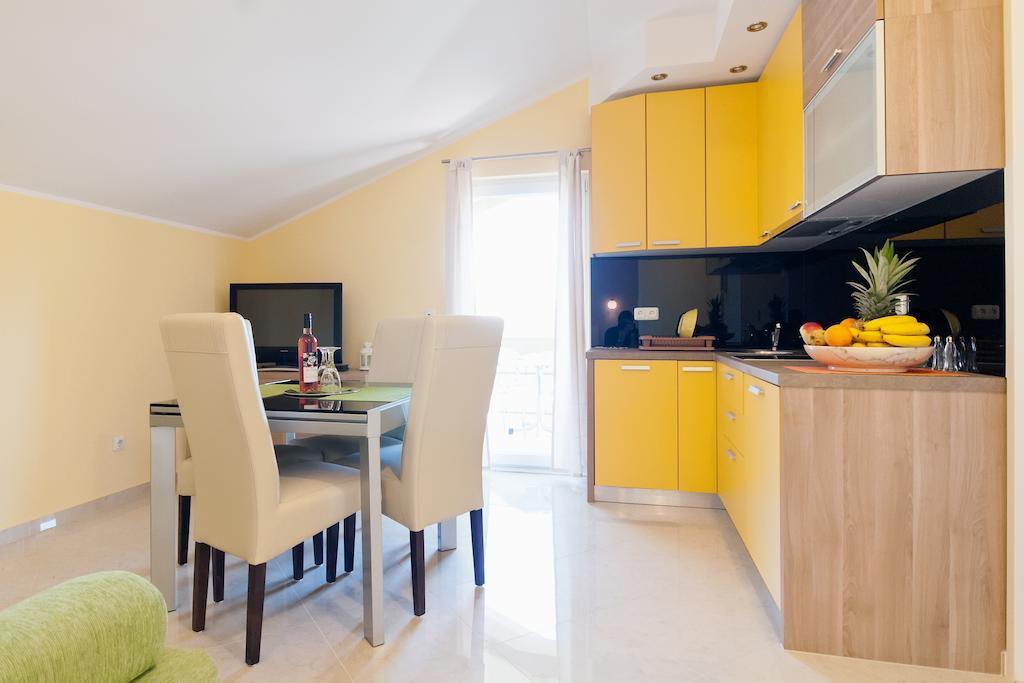 Apartments Mirjana Zadar Quarto foto