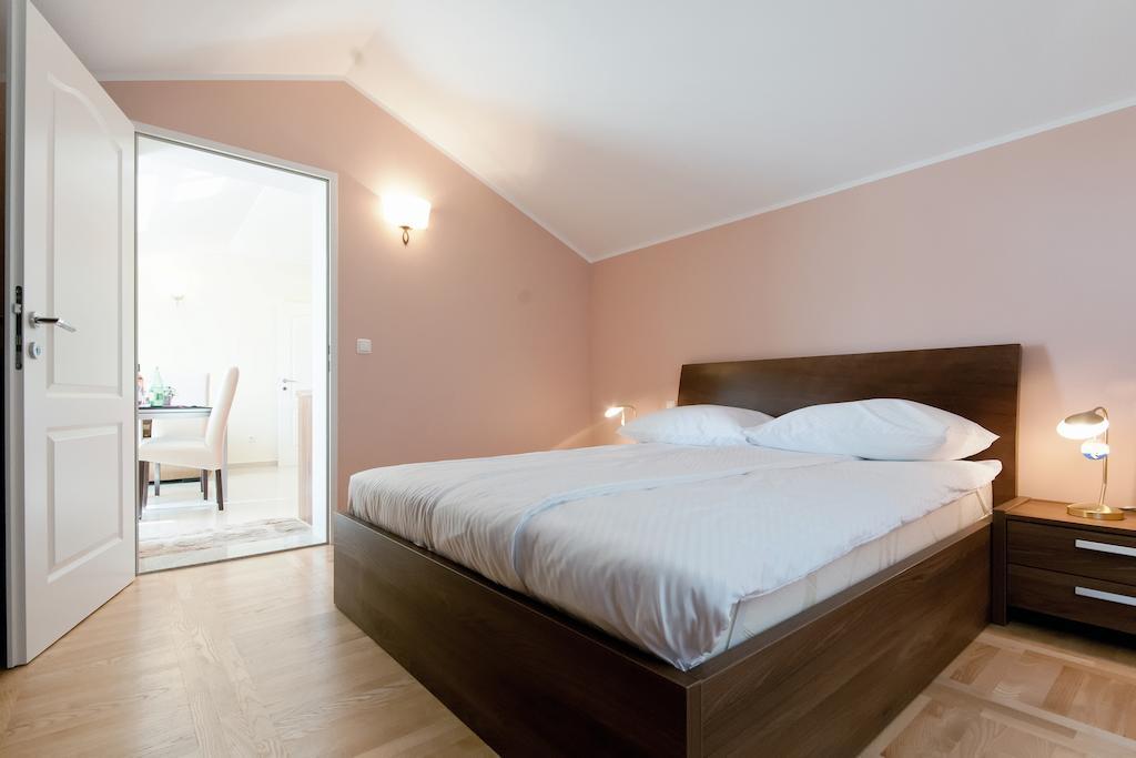 Apartments Mirjana Zadar Quarto foto