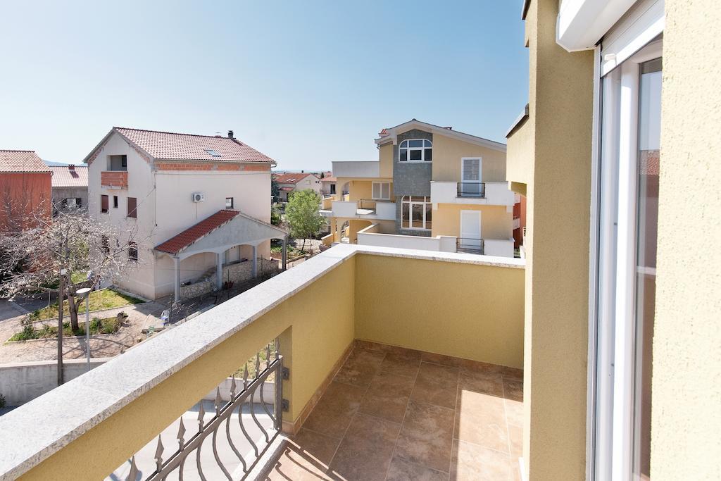 Apartments Mirjana Zadar Quarto foto